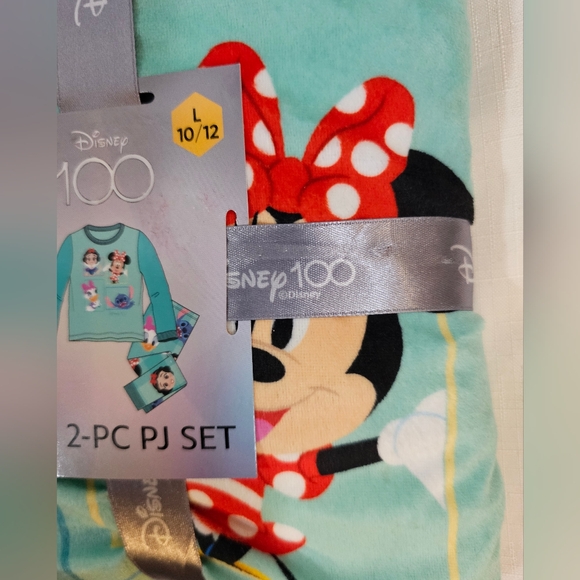 2/$20 Disney 2PC PJ Sleep Set - Picture 5 of 8